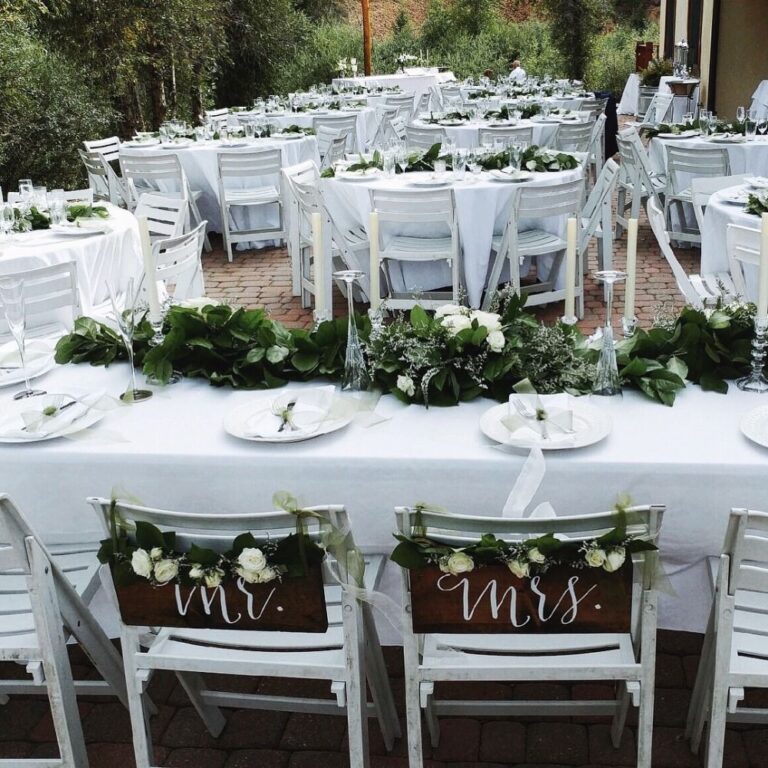 another photo of the reception 768x768